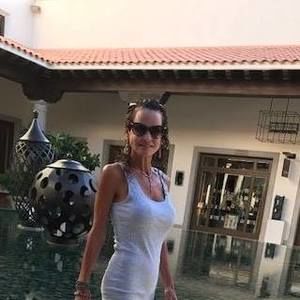 Meet your Posher, Theresa rose brooklyn